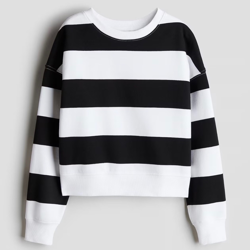 H&M crewneck stripe sweatshirt girls size 8-10